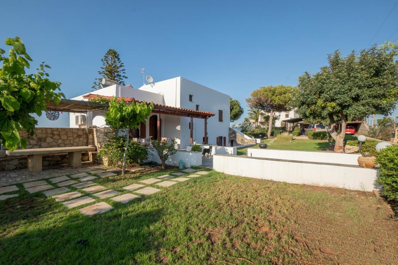 Ma-re Villa *